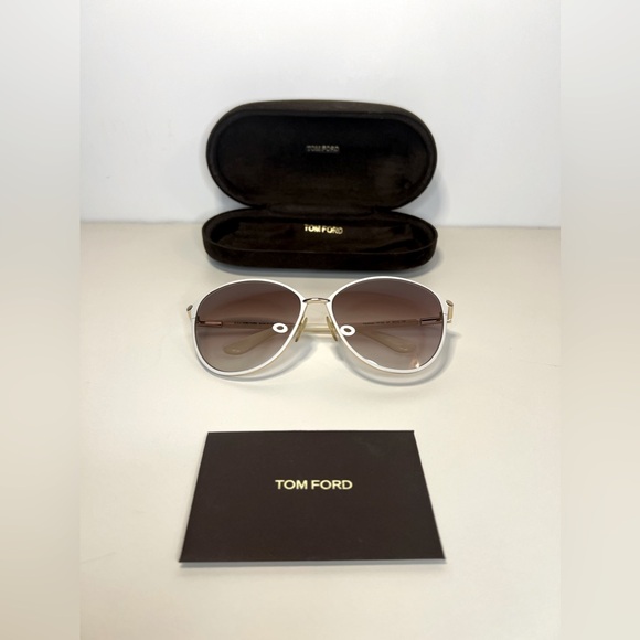 Tom Ford Penelope White Frame Sunglasses w/ smoky lense. - Picture 1 of 11